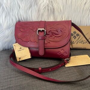 NWT PATRICIA NASH TORRY LEATHER SMALL CROSSBODY BAG CLUTCH